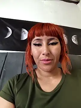 florecita9 online show from October 16, 9:27 pm