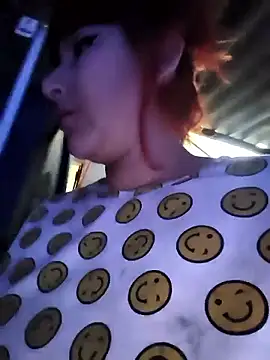 florecita9 online show from January 13, 5:51 pm