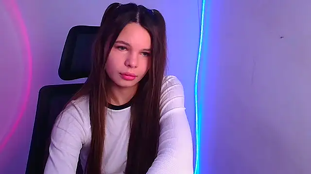 Hanna Way online show from January 18, 10:06 am