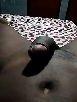 Snapshot of Pua009 chatting on February 28, 10:44 pm Pua009 online show from February 28, 10:44 pm