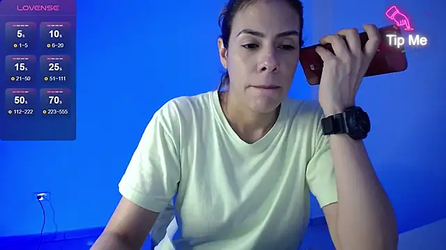 Snapshot of candydowson1 chatting on February 19, 9:58 pm candydowson1 online show from February 19, 9:58 pm