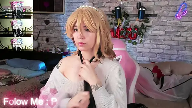 Alex Howell online show from February 25, 8:41 pm