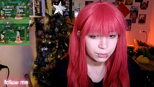 Alex Howell online show from December 22, 8:50 pm