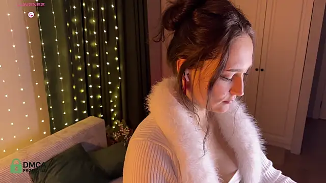 Pavlyna online show from December 22, 6:38 pm