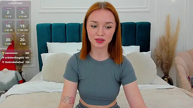 Snapshot of VirginOlly chatting on January 1, 7:43 pm VirginOlly online show from January 1, 7:43 pm