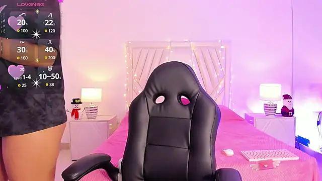 MavyStar online show from December 28, 11:41 am