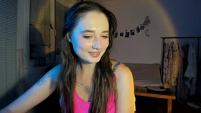 Snapshot of Jenny_darling_love chatting on September 21, 6:20 pm Jenny darling love online show from September 21, 6:20 pm