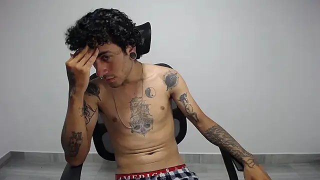 present the magic online show from December 6, 8:26 am