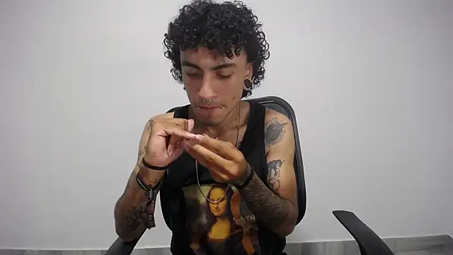 present the magic online show from February 10, 2:30 am