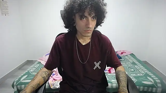 present the magic online show from October 8, 9:40 am