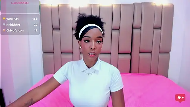 Georgis  online show from December 2, 7:53 pm