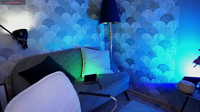 UmaTruewoman online show from December 11, 12:23 pm