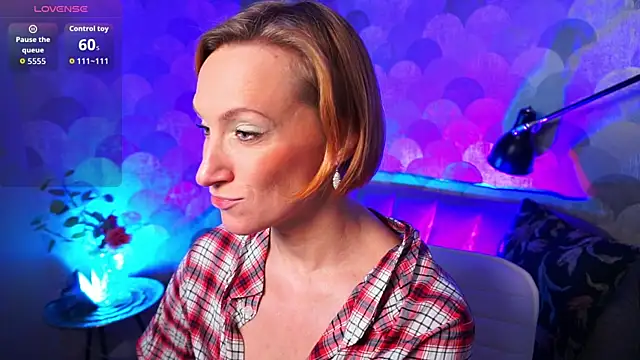 UmaTruewoman online show from October 13, 5:51 am