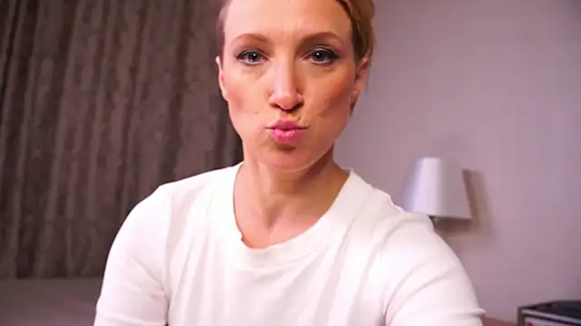 Snapshot of UmaTruewoman chatting on January 9, 5:43 am UmaTruewoman online show from January 9, 5:43 am