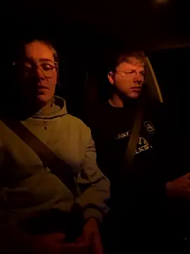 xX HotCouple Xx online show from December 2, 6:21 pm