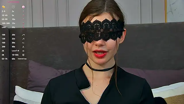 ReginaRobinson online show from February 10, 11:46 am