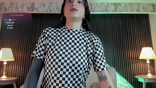 MeganDraco  online show from October 29, 12:29 pm