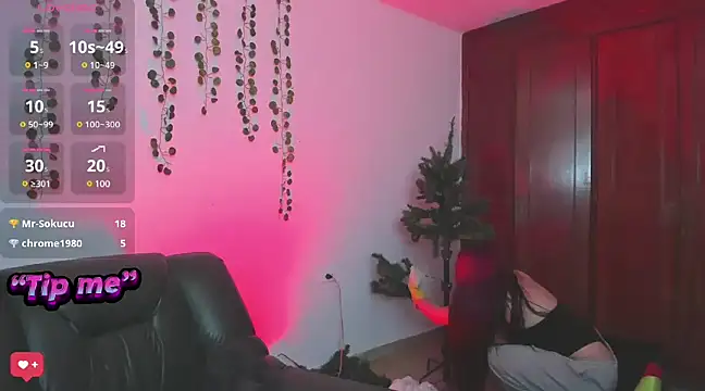 bonnie moon  online show from December 17, 10:22 pm