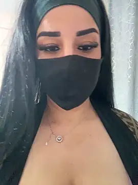 mari layali online show from April 4, 9:45 pm