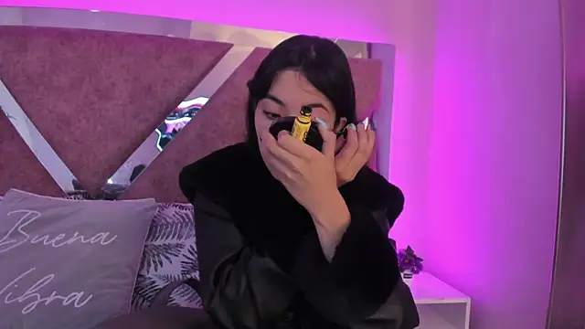 Susa1userma  online show from January 8, 11:23 am