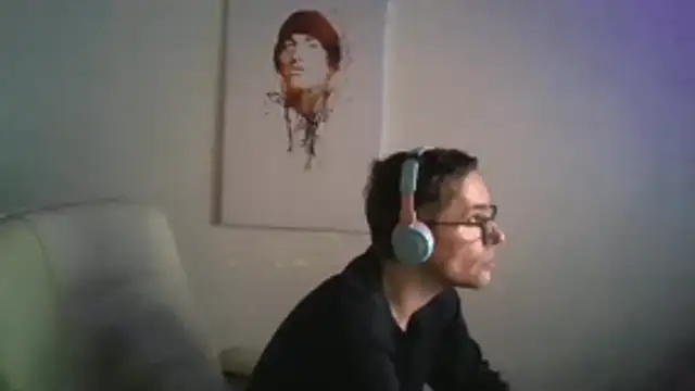 Minm666 online show from April 5, 8:50 pm