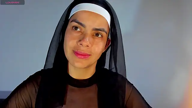 Snapshot of ClaraMariaMon chatting on February 19, 9:36 pm ClaraMariaMon online show from February 19, 9:36 pm