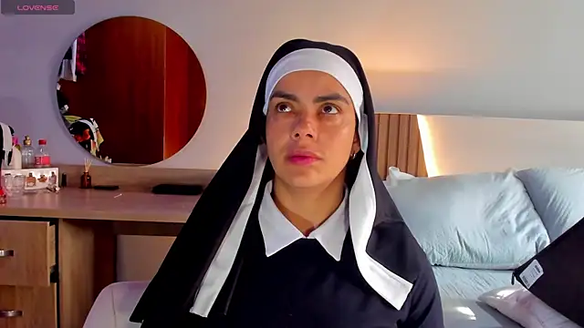 Snapshot of ClaraMariaMon chatting on March 11, 1:34 pm ClaraMariaMon online show from March 11, 1:34 pm