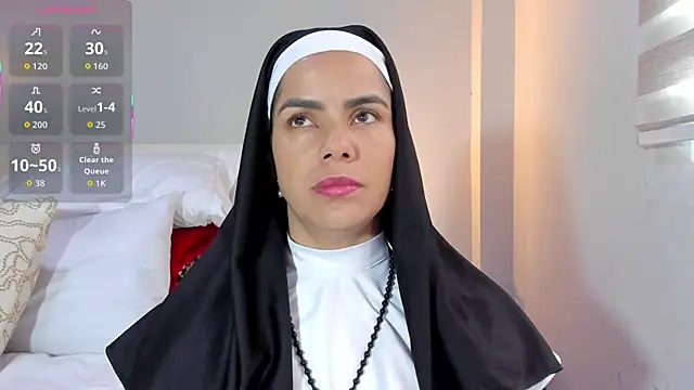 Snapshot of ClaraMariaMon chatting on December 4, 2:59 pm ClaraMariaMon online show from December 4, 2:59 pm