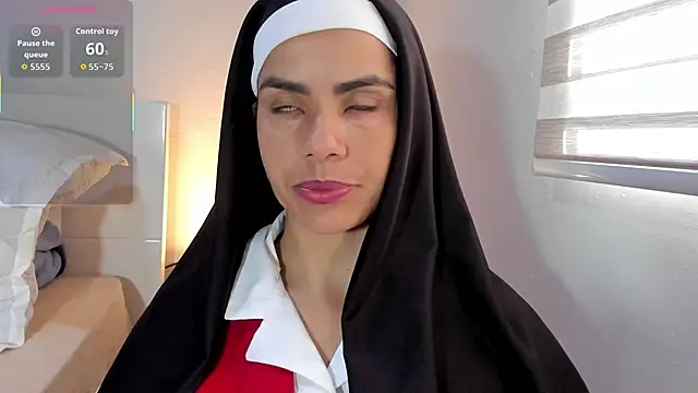 Snapshot of ClaraMariaMon chatting on December 16, 1:38 pm ClaraMariaMon online show from December 16, 1:38 pm