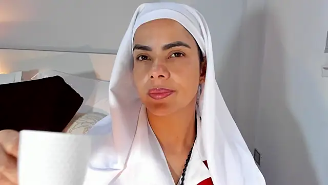 ClaraMariaMon online show from July 23, 3:21 pm