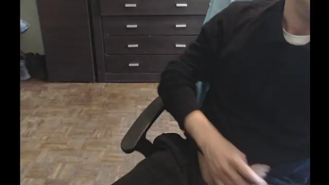 Snapshot of sexualtensionrelation chatting on March 13, 5:54 am sexualtensionrelation online show from March 13, 5:54 am