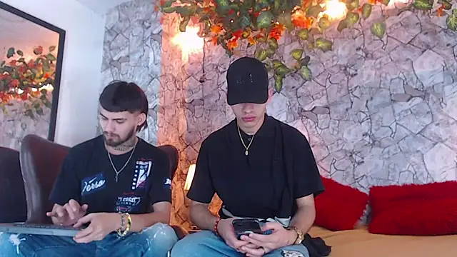 Brutal Sex Fucking online show from February 9, 9:17 pm