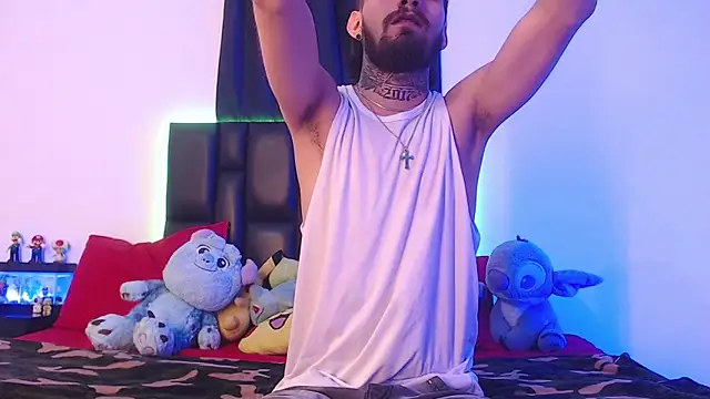 Brutal Sex Fucking online show from March 18, 7:31 pm