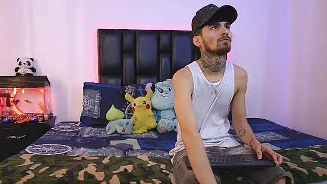 Brutal Sex Fucking online show from February 10, 9:19 pm