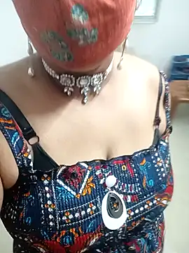 Snapshot of whvysky3 chatting on December 2, 8:52 am whvysky3 online show from December 2, 8:52 am