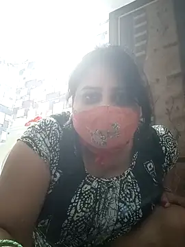 Snapshot of whvysky3 chatting on February 9, 4:04 am whvysky3 online show from February 9, 4:04 am