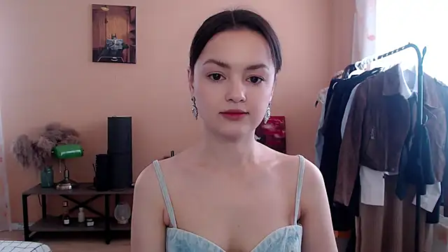 CuteRuby99 online show from February 21, 5:41 am