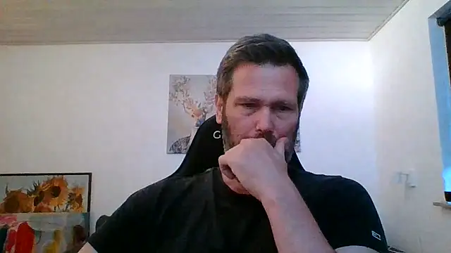 Snapshot of Gotta1 chatting on June 30, 7:37 pm Gotta1 online show from June 30, 7:37 pm