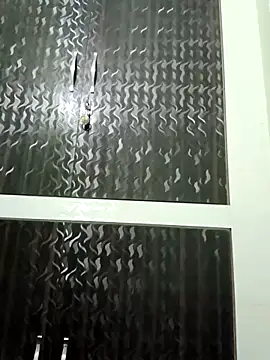 xyrus  online show from March 12, 1:19 pm