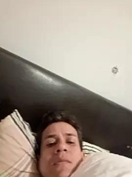 Tulio maravilha12 online show from March 1, 10:06 am