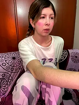 Snapshot of KittieCatty chatting on October 23, 2:05 pm KittieCatty online show from October 23, 2:05 pm