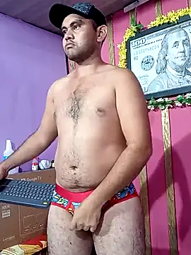 Snapshot of travieso2893 chatting on January 23, 11:36 pm travieso2893 online show from January 23, 11:36 pm
