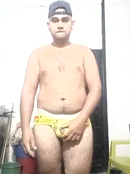 Snapshot of travieso2893 chatting on March 1, 9:55 am travieso2893 online show from March 1, 9:55 am