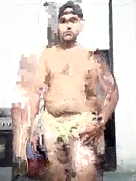 Snapshot of travieso2893 chatting on March 5, 2:51 am travieso2893 online show from March 5, 2:51 am