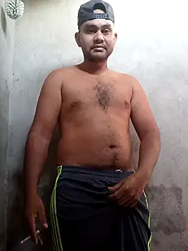 Snapshot of travieso2893 chatting on March 7, 11:18 am travieso2893 online show from March 7, 11:18 am