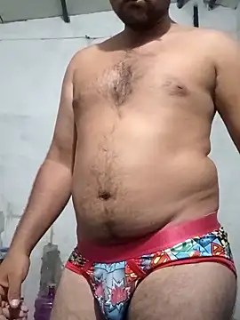 Snapshot of travieso2893 chatting on March 19, 2:26 am travieso2893 online show from March 19, 2:26 am