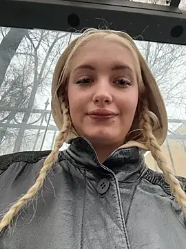 Milkyy wway online show from November 17, 7:25 am