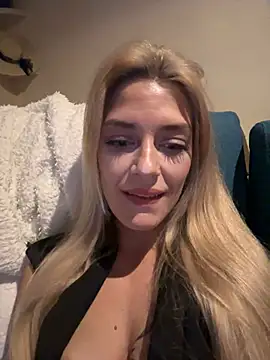 Lolitaxlola online show from March 15, 11:28 pm