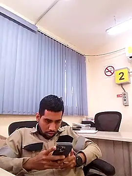 EnriquePersian197 online show from February 27, 4:21 pm