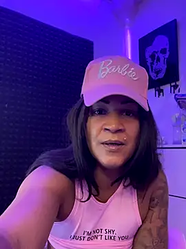 Snapshot of Jaylaloveofficial chatting on September 9, 8:03 am Jaylaloveofficial online show from September 9, 8:03 am